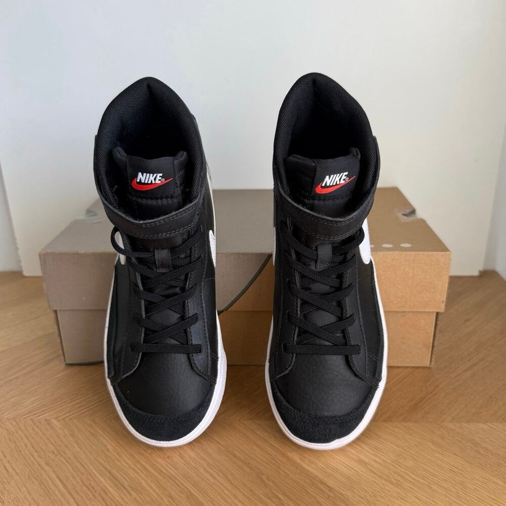 Nike Blazer Mid ‘77 Black/White Kids Sneakers- SZ 3 Y - Picture 9 of 12